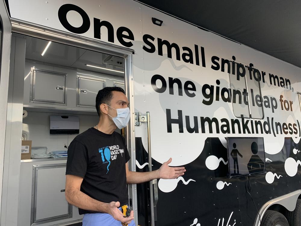 Dr. Esgar Guarín with his mobile vasectomy clinic parked at a Planned Parenthood in St. Louis, Mo.