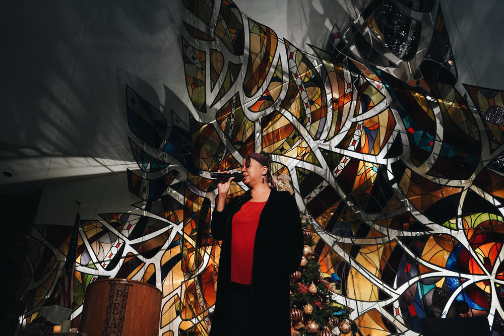 Donna Elaine Miller sings during a rehearsal at Redondo Beach Center for Spiritual Living in Redondo Beach, Calif., on Dec. 18, 2022.