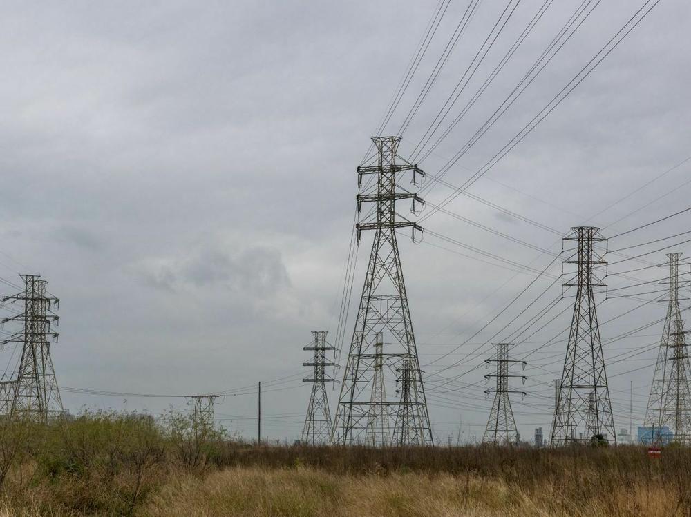 Transmission towers in Houston as the storm carrying frigid temperatures approached. The storm tested the reliability of the grid in Texas and across the country, but did not trigger a widespread power crisis.