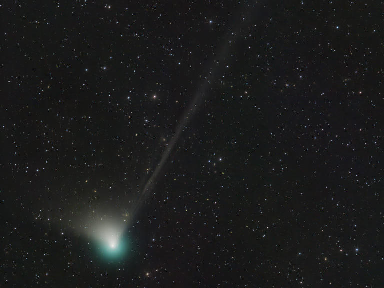 Comet C/2022 E3 (ZTF) was discovered by astronomers using the wide-field survey camera at the Zwicky Transient Facility in March 2022.