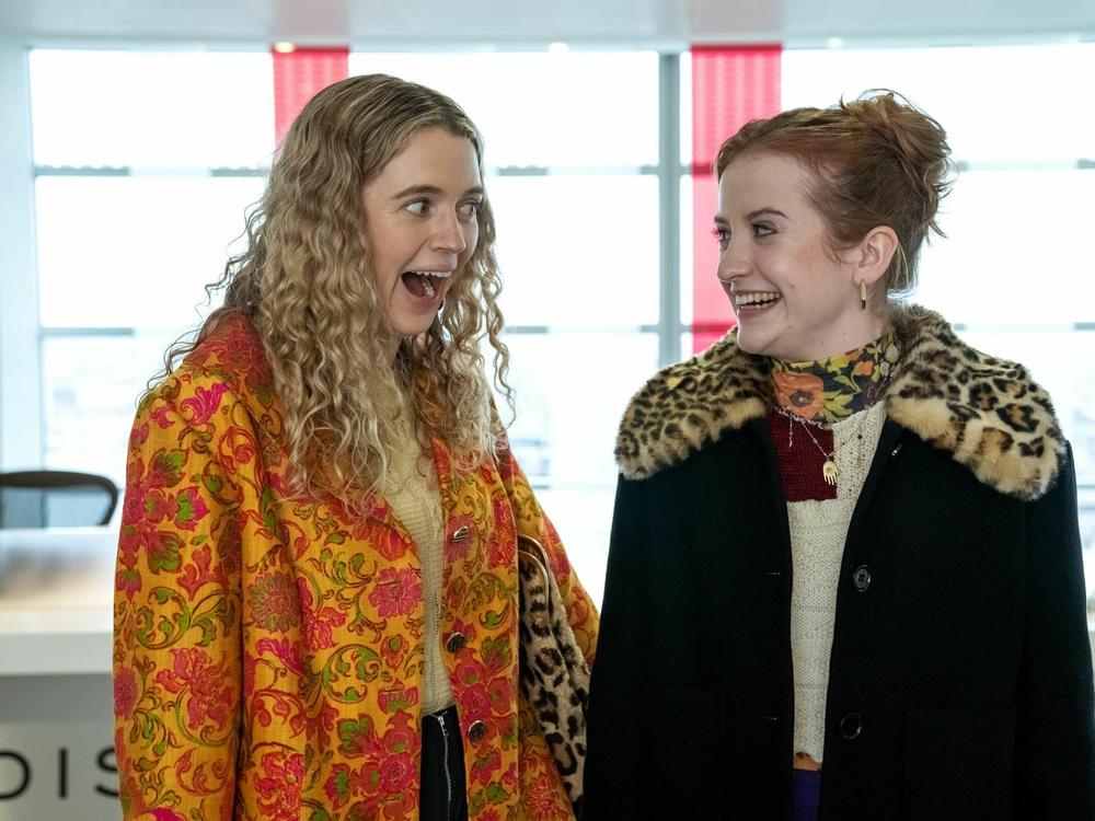 Carrie (Sofia Oxenham), left, and Jen (Máiréad Tyers) get powered up in <em>Extraordinary</em>.