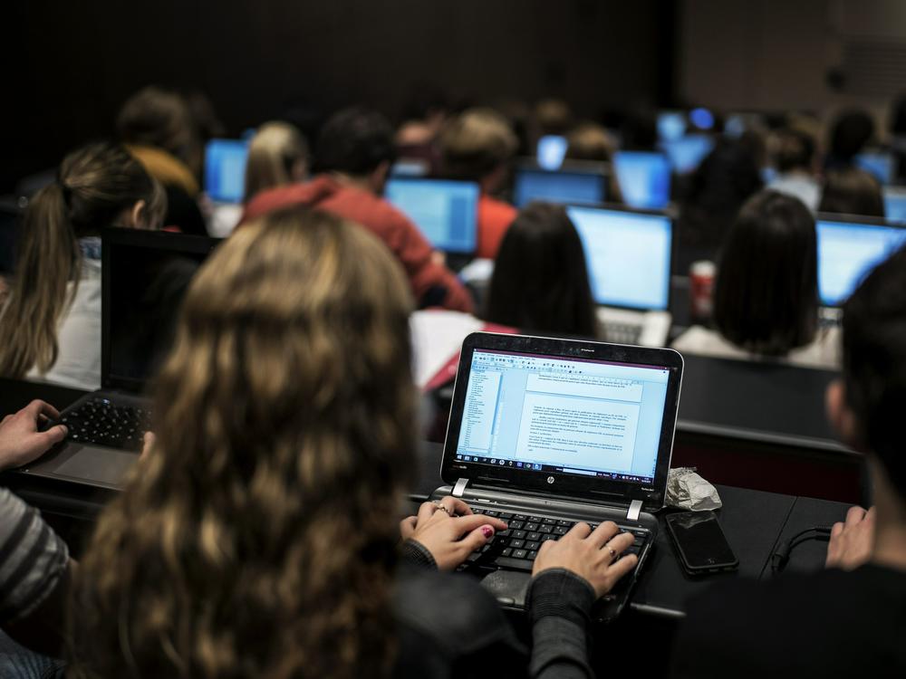 Not all educators are shying away from artificial intelligence in the classroom.