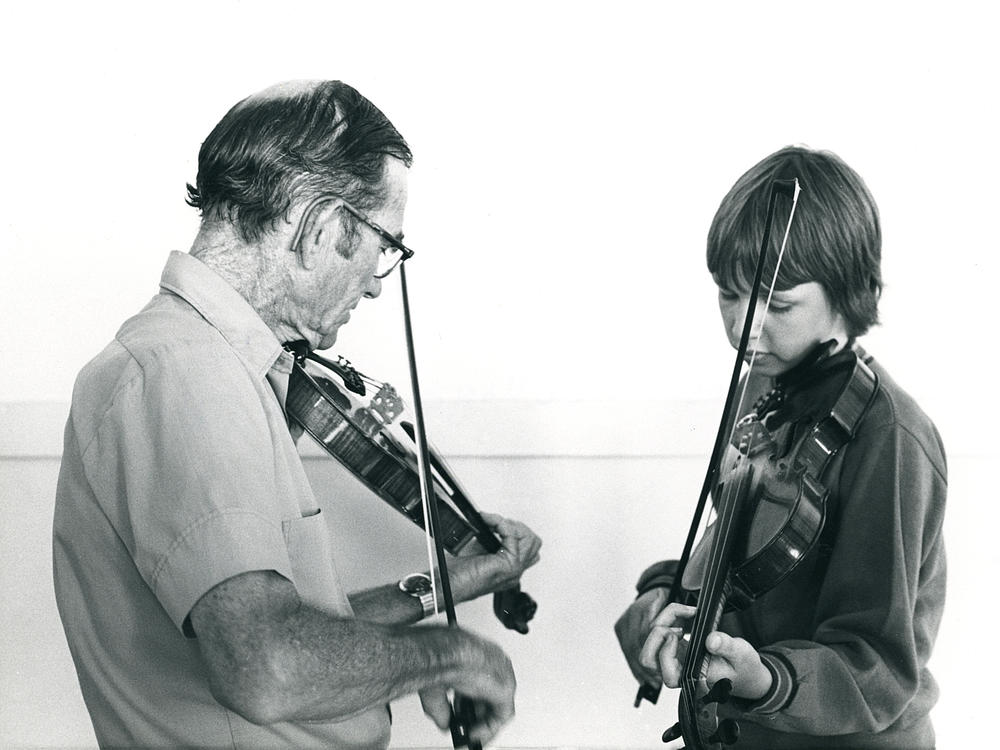 Texan fiddler Benny Thomasson played a critical role as O'Connor's mentor.