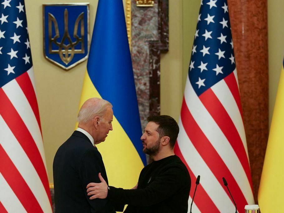 President Biden and Ukrainian President Volodymyr Zelensky attend a news conference in Kyiv on Monday.