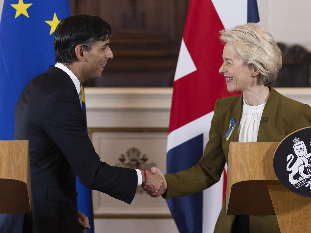 British Prime Minister Rishi Sunak (left) and European Commission President Ursula von der Leyen shake hands after a news conference at Windsor Guildhall, Windsor, England, Monday. The U.K. and the European Union ended years of wrangling, sealing a deal to resolve a dispute over Northern Ireland.
