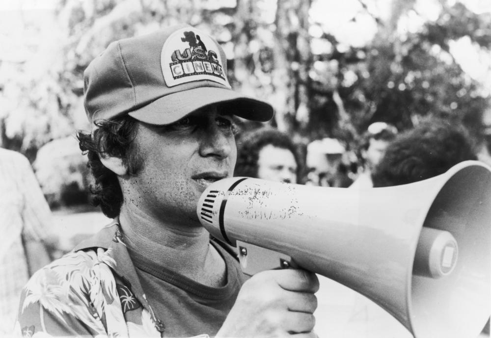 Spielberg directs on the set of the 1982 film <em>E.T. The Extra-Terrestrial.</em>