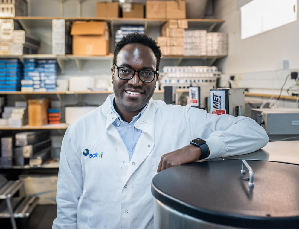 Dr. Munyaradzi Musvosvi, TB Research Officer at the South African TB Vaccine Initiative, photographed in his lab at that University of Cape Town. Dr Musvosvi leads a team that has identified promising elements of the TB bacteria for a potential mRNA vaccine. The researchers are partnering with Afrigen Biologics and Vaccines.