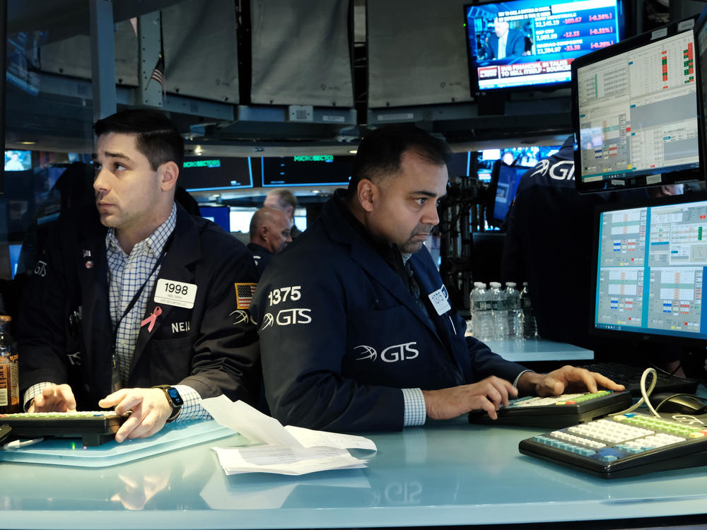Traders working at the New York Stock Exchange (NYSE) on March 10, 2023 in New York City. Shares of Silicon Valley Bank slumped before it was taken over by the FDIC.