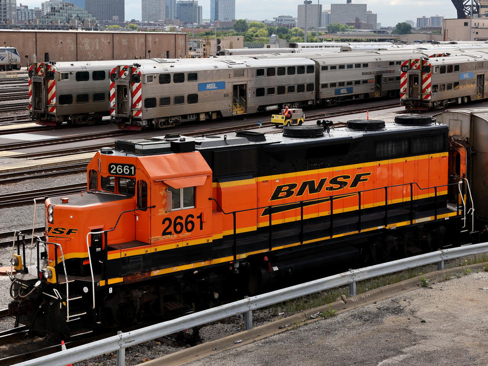 A BNSF engine is pictured in Chicago in 2022. A train operated by BNSF carrying corn syrup derailed in Arizona Wednesday.