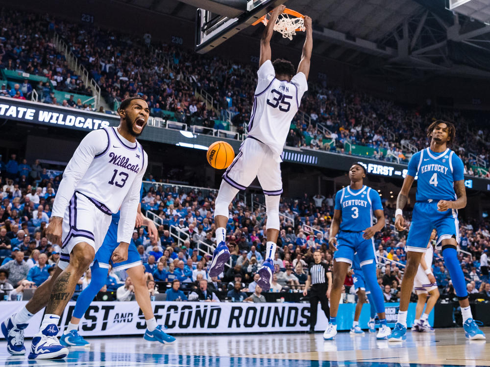 The Sweet 16 includes Desi Sills (#13) and the Kansas State Wildcats, in an NCAA men's tournament that lacks any of the four top 