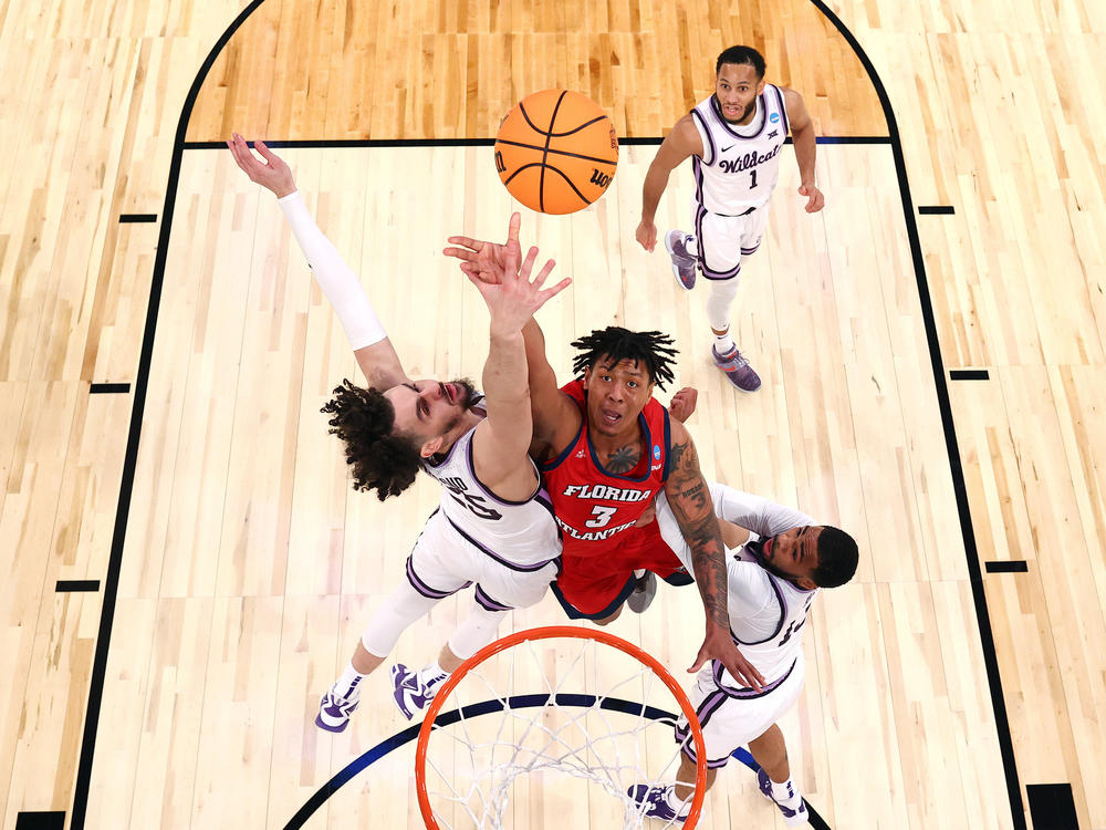 Giancarlo Rosado of the Florida Atlantic Owls shoots over Ismael Massoud of the Kansas State Wildcats during the Elite Eight round of the 2023 NCAA Men's Basketball Tournament held at Madison Square Garden on March 25.