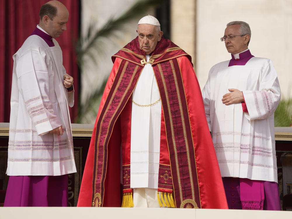 Pope Francis arrives on the altar to celebrate the Palm Sunday's mass in St. Peter's Square at The Vatican Sunday, April 2, 2023 a day after being discharged from the Agostino Gemelli University Hospital in Rome, where he has been treated for bronchitis, The Vatican said.
