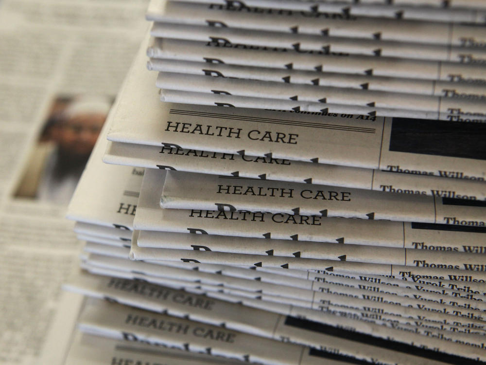 The country's largest newspaper company, Gannett, is once again forecasting it will sell off more of its daily newspapers.