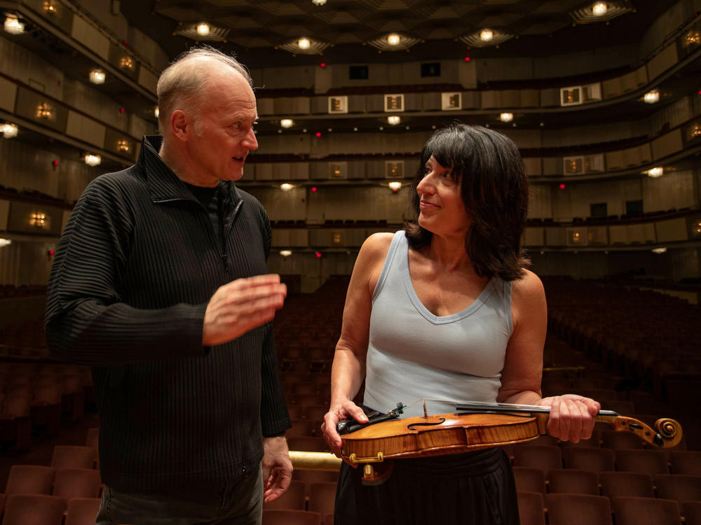 Gianandrea Noseda talks with Marissa Regni about the loaned instruments.
