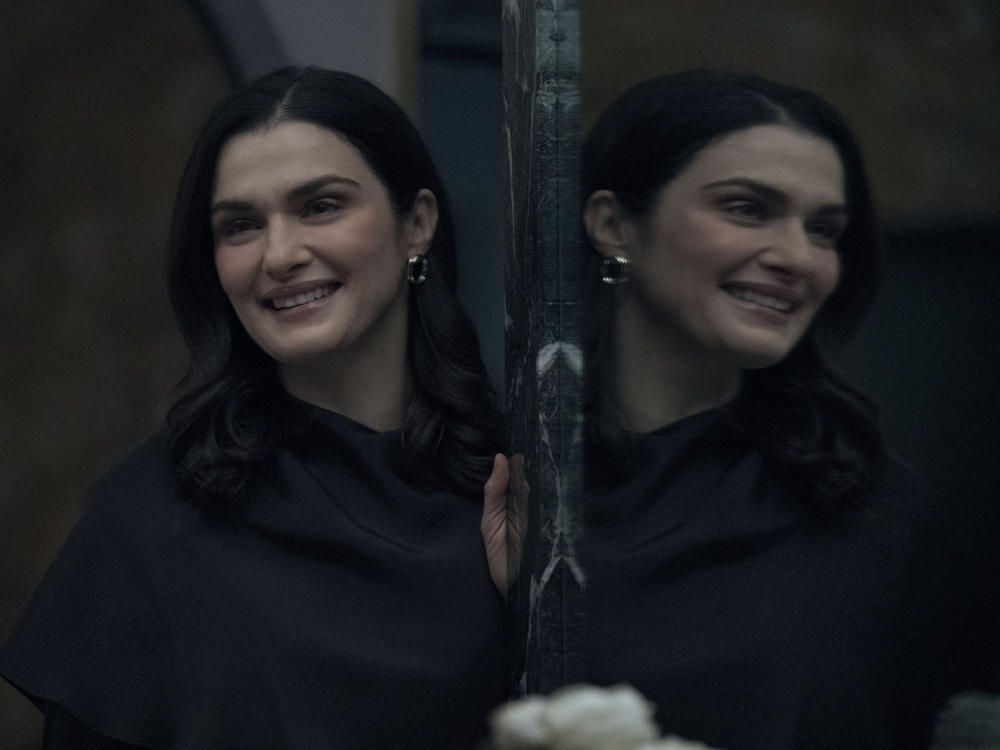 Rachel Weisz plays twin gynecologists Elliot and Beverly in the Amazon Prime series <em>Dead Ringers.</em>