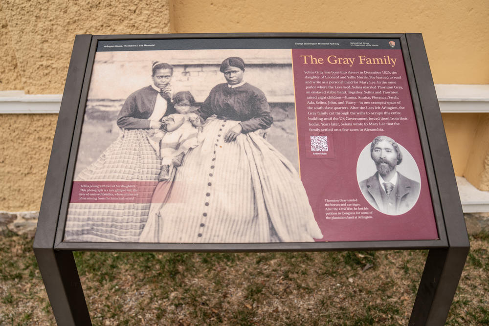 An informational sign about the Gray family at Arlington House, The Robert E. Lee Memorial.