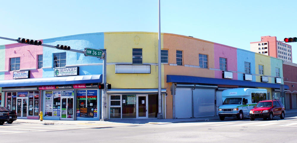 <strong>Little Santo Domingo, Miami, Fla. </strong>