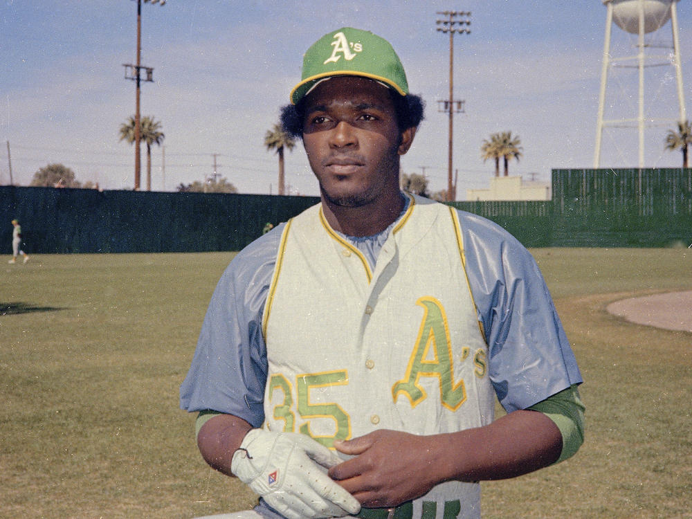 This 1976 file photo shows Oakland A's Vida Blue, the hard-throwing left-hander who became one of baseball's biggest draws in the early 1970's and helped lead brash Oakland Athletics to three straight World Series titles. Blue has died. He was 73. The A's said Blue died Saturday, May 6, 2023 but did not give a cause of death.