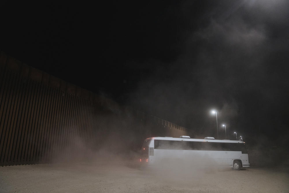 A bus carrying migrants surrendered to U.S. Border Patrol agents in Yuma, Ariz., on Thursday.