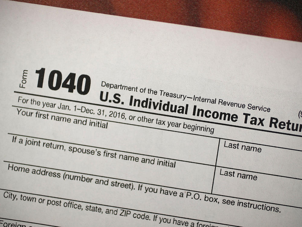 The IRS is working on a plan that would allow taxpayers to file directly with the government online, but tax preparation companies plan stiff opposition.