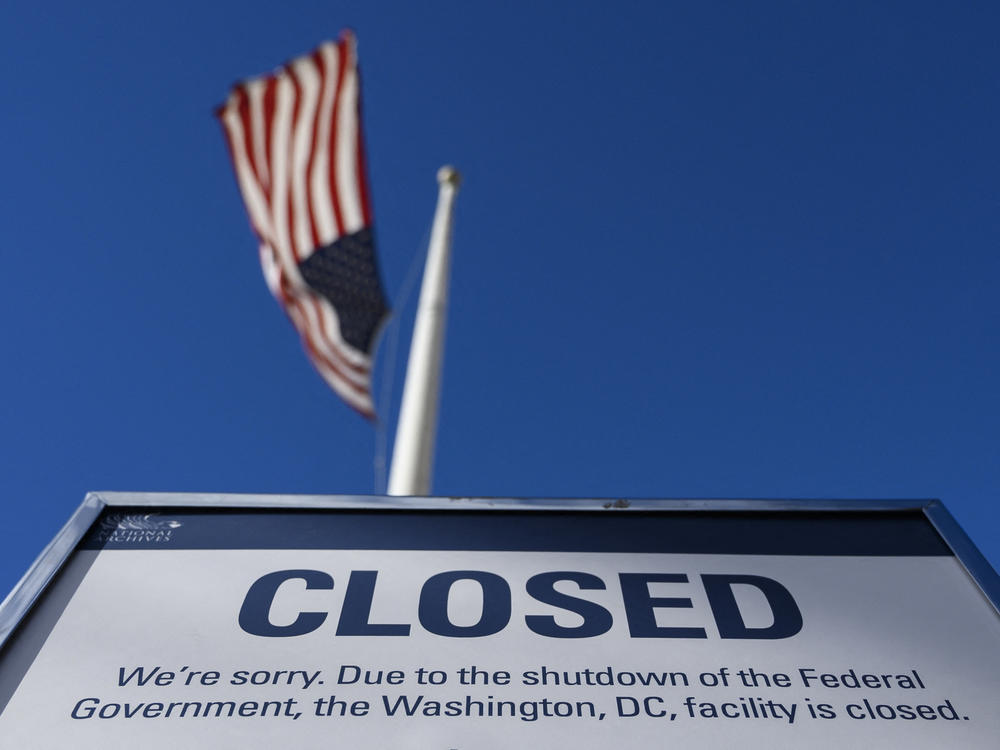 A sign is displayed on a government building in Washington, D.C., that is closed because of a  government shutdown on Dec. 22, 2018. Government shutdowns happen when Congress fails to agree on additional spending to fund the government