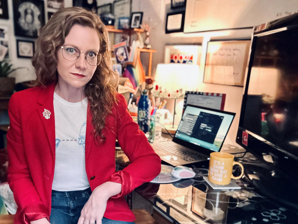 Abbie Harper worked for a helpline run by the National Eating Disorders Association (NEDA), which is now being phased out. Harper disagrees with the new plan to use an online chatbot to help users find information about eating disorders.
