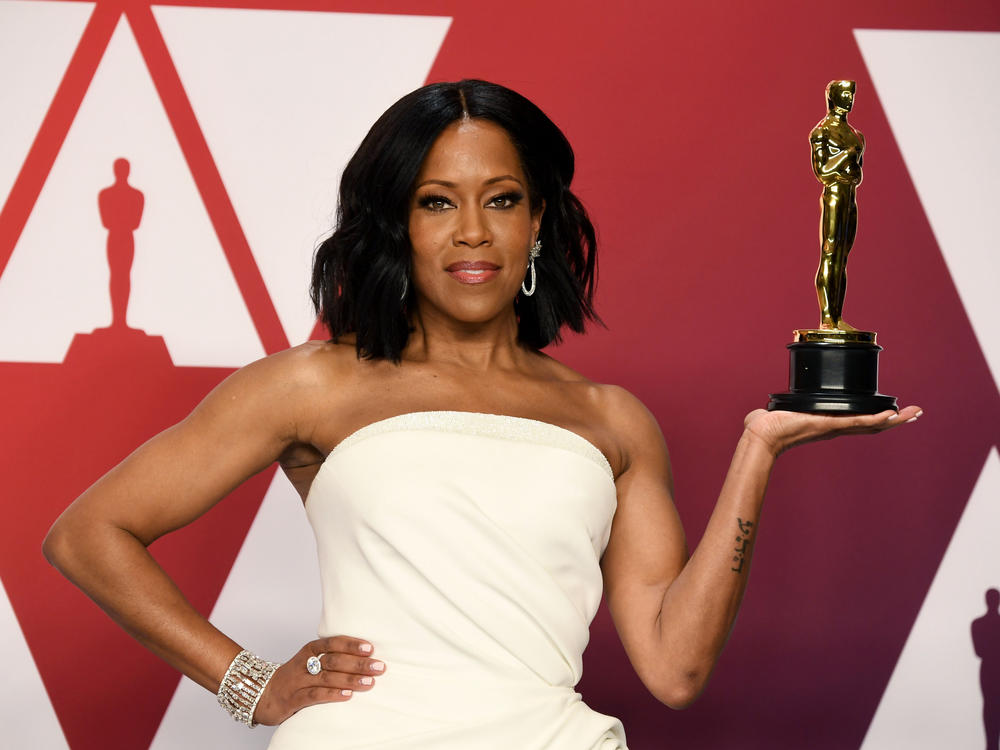 Regina King poses in the press room during at Hollywood and Highland on Feb. 24, 2019.