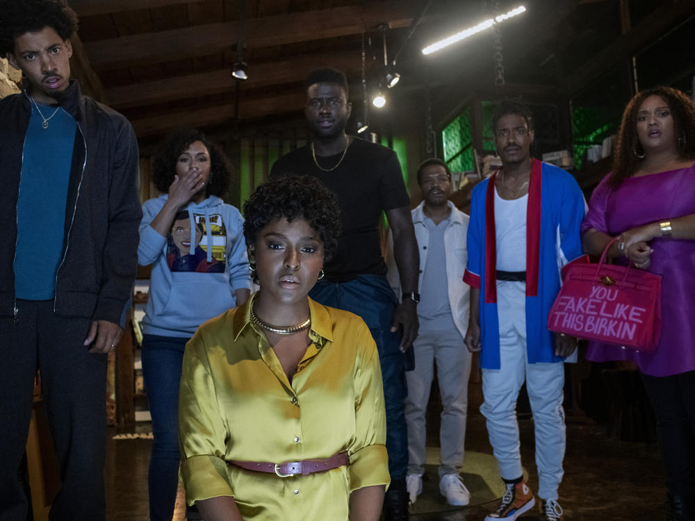 King (Melvin Gregg), Allison (Grace Byers) Lisa (Robertson), Nnamdi (Sinqua Walls), Clifton (Jermaine Fowler), Dewayne (Dewayne Perkins), and Shanika (X Mayo).