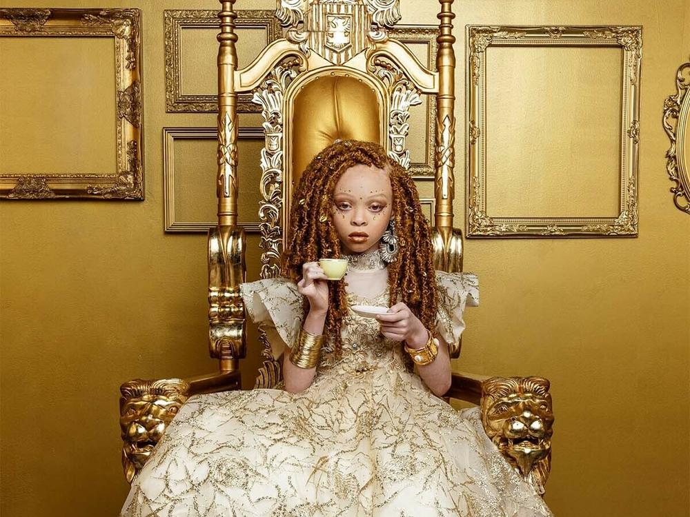 A new vision of Goldilocks, sipping tea