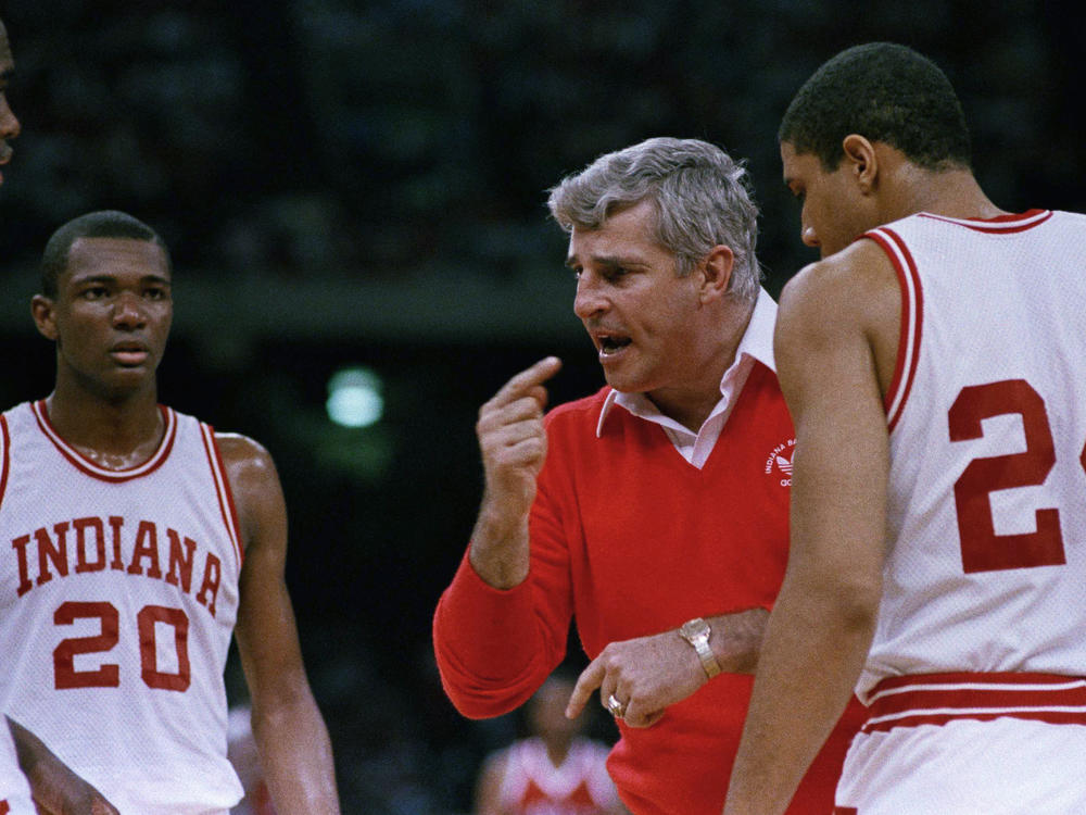 Indiana University coach Bobby Knight, here in the 1987 semifinals, led his Hoosiers to the NCAA men's basketball championship that year.