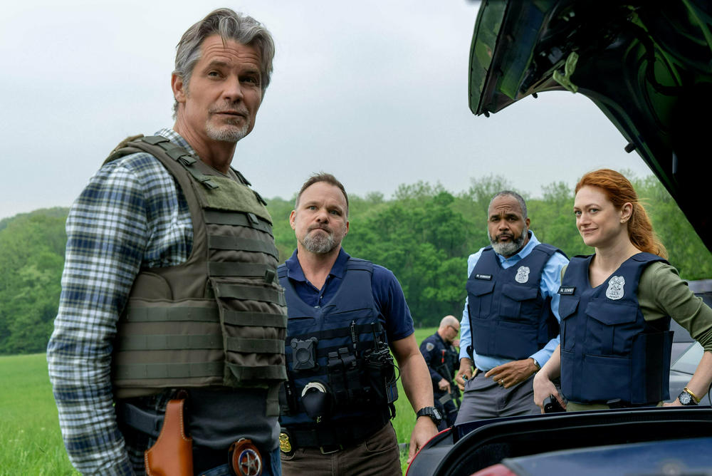 Timothy Olyphant, Norbert Leo Butz, Victor Williams and Marin Ireland