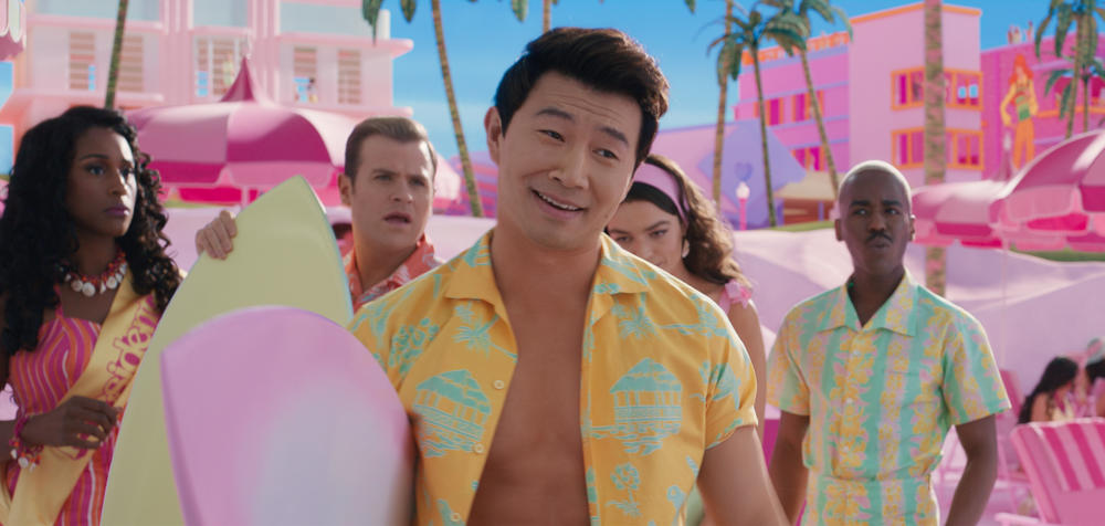 Issa Rae, Scott Evans, Simu Liu, Emma Mackey and Ncuti Gatwa as Barbies and Kens.