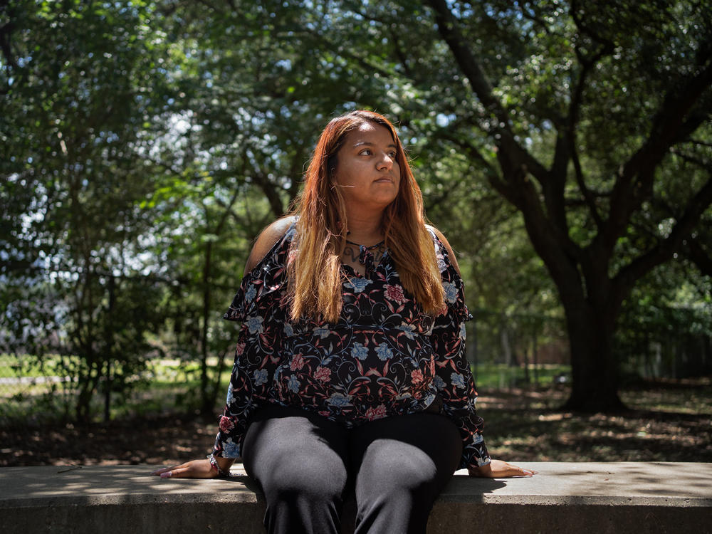 Samantha Casiano told a Texas courtroom that she should have been able to let her daughter, who had anencephaly, 
