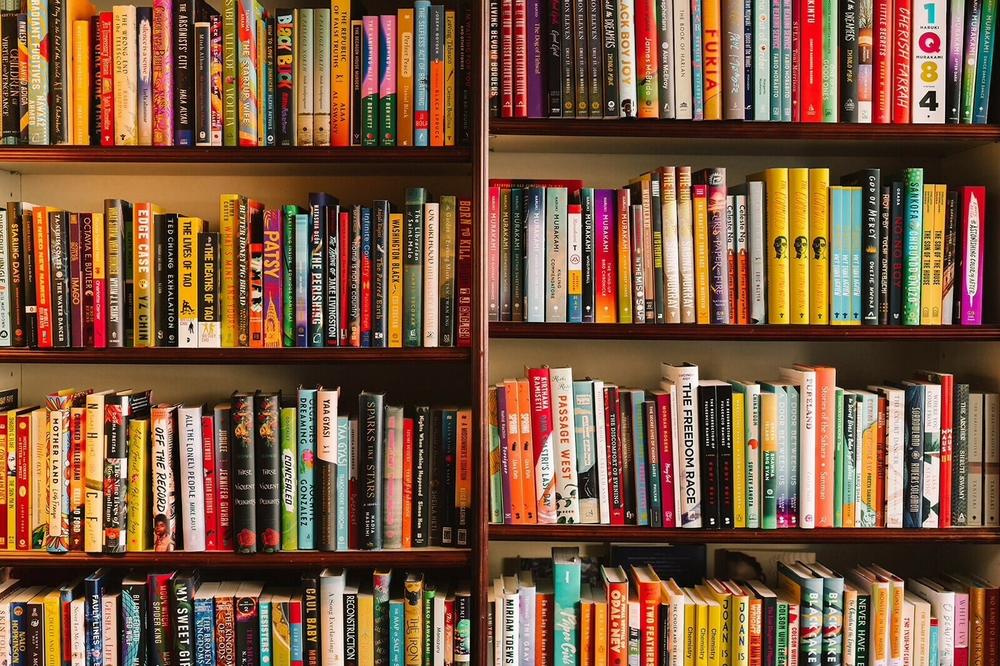 The shelves at Yu & Me before the fire.