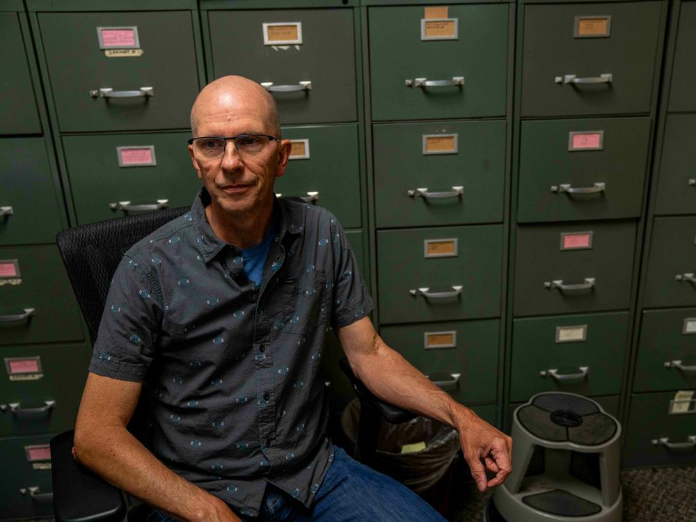 Fran van Manen leads a team of federal, state and tribal grizzly bear researchers.