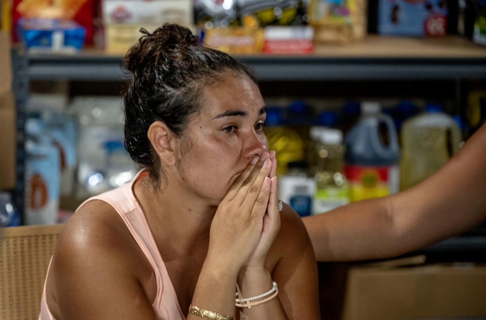 Nikki Hollern recounts the story of escaping from the fire.