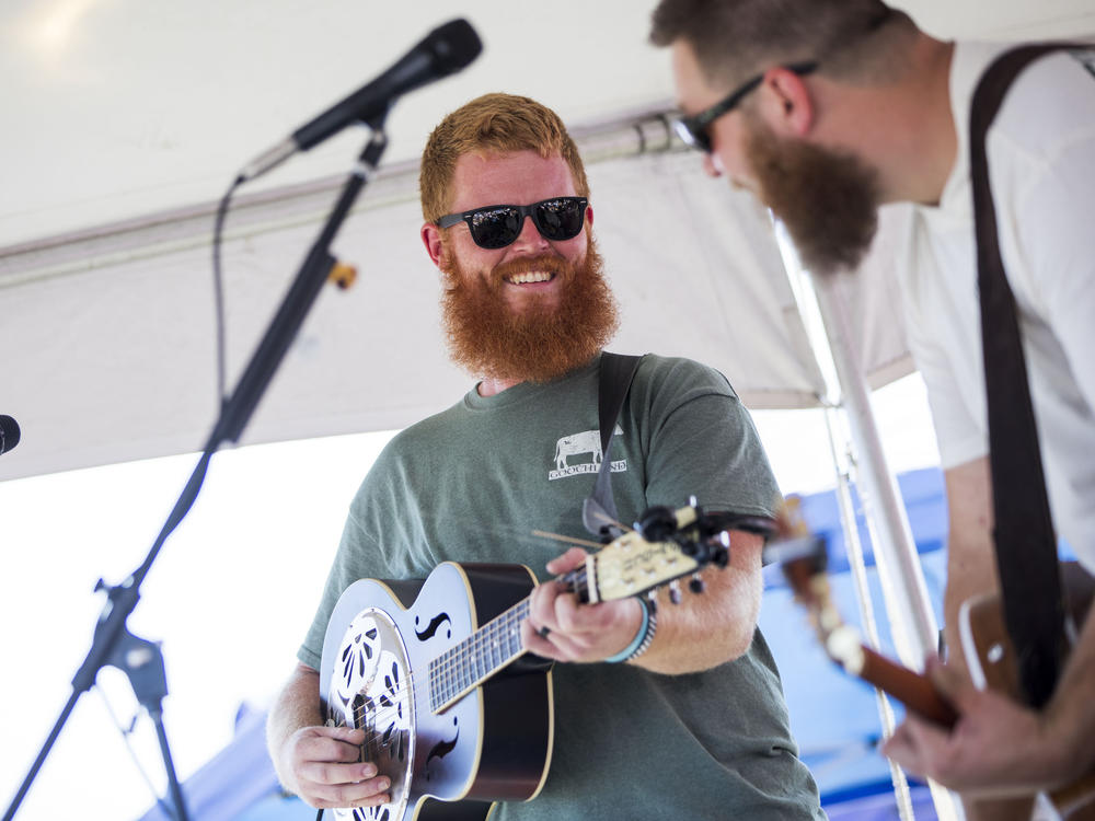 Oliver Anthony performs in Moyock, North Carolina, on Saturday.