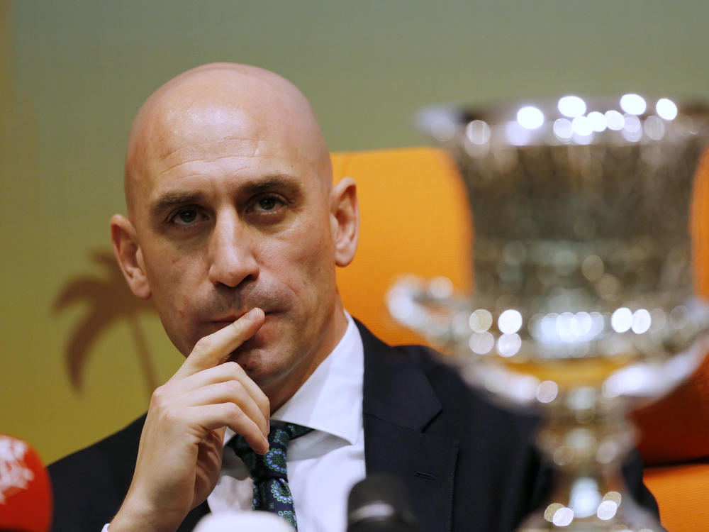 Spanish soccer federation president Luis Rubiales refused on Friday to resign his post.