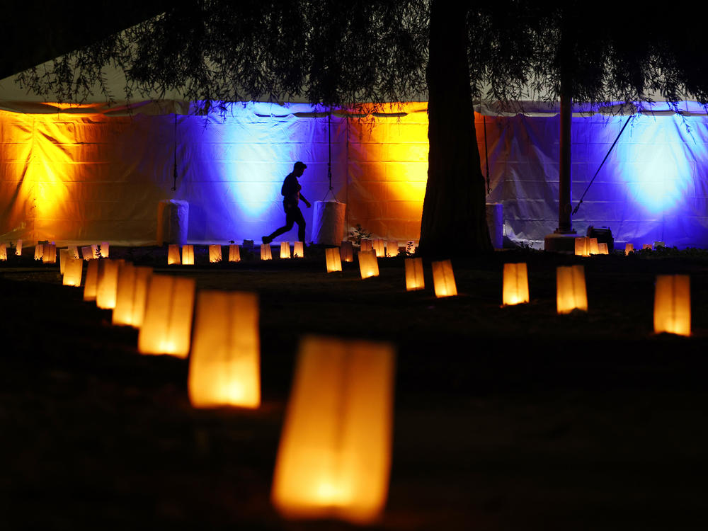 A World AIDS Day event at The Wall Las Memorias AIDS Monument on December 1, 2022 in Los Angeles. There are about 35,000 new HIV infections per year in the U.S.