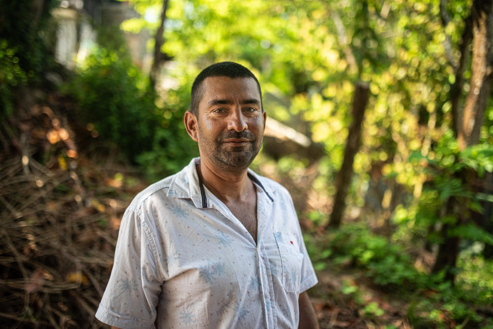 Despite the many threats against the mayor, Héctor Pérez, a town council member, insists that he has had no run-ins with the rebels.