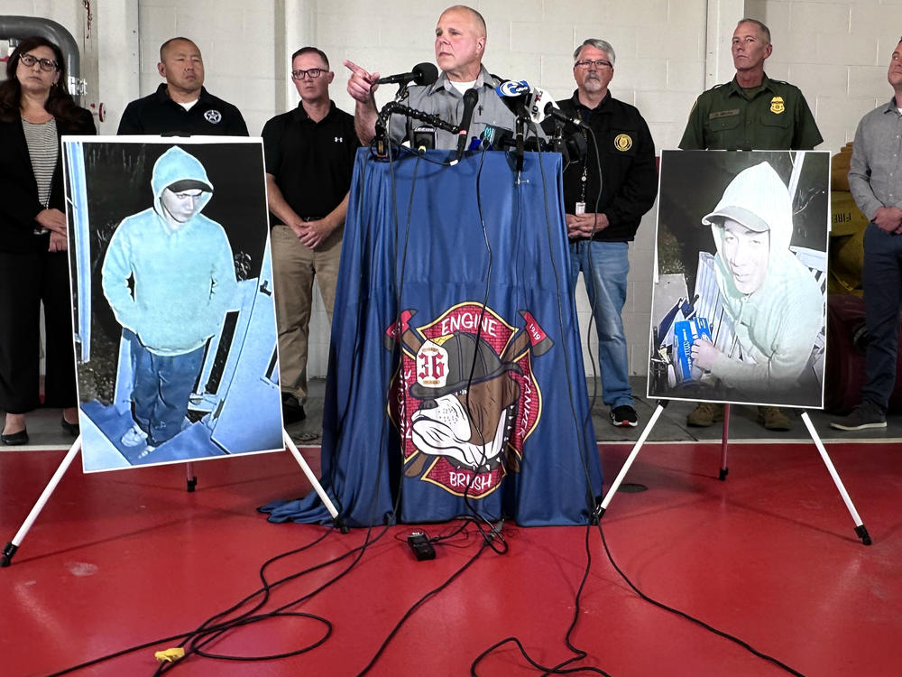 Lt. Col. George Bivens of the Pennsylvania State Police briefs the media on developments in the manhunt for convicted murderer Danelo Cavalcante at Po-Mar-Lin Fire Company on Sunday.
