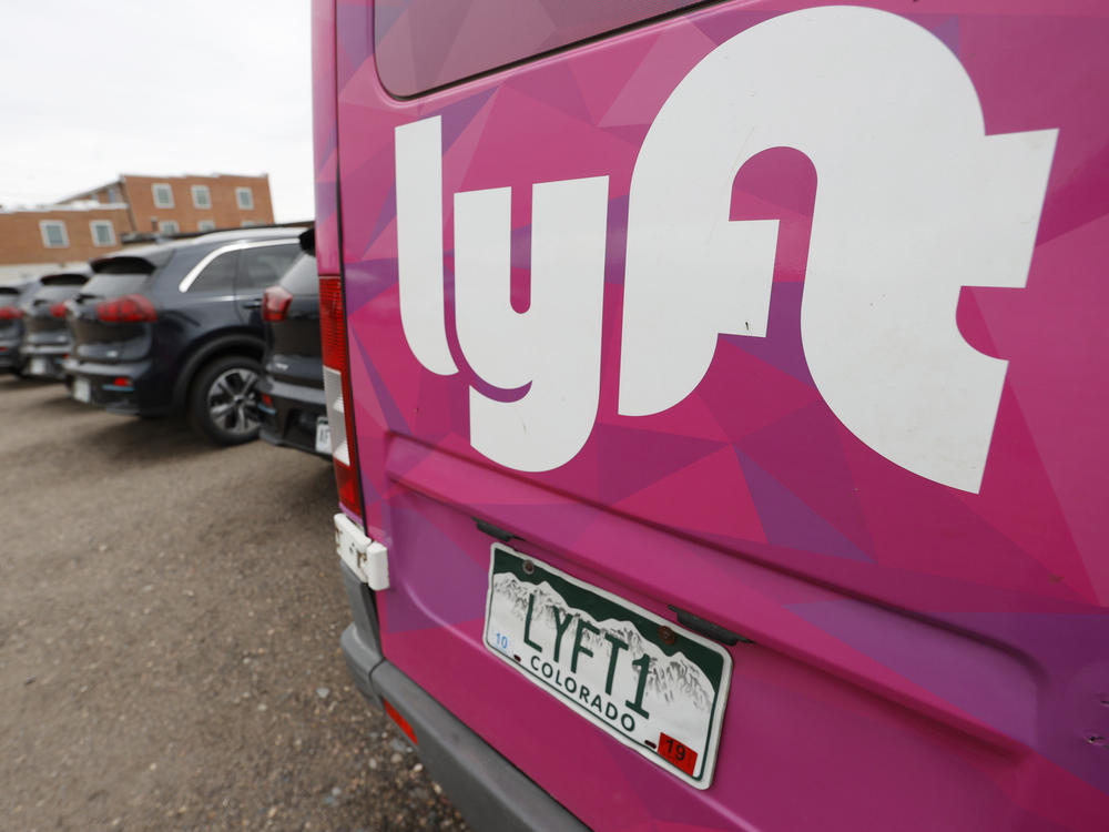 Lyft announced it's rolling out a new safety feature in San Francisco, San Jose, San Diego, Phoenix, and Chicago.