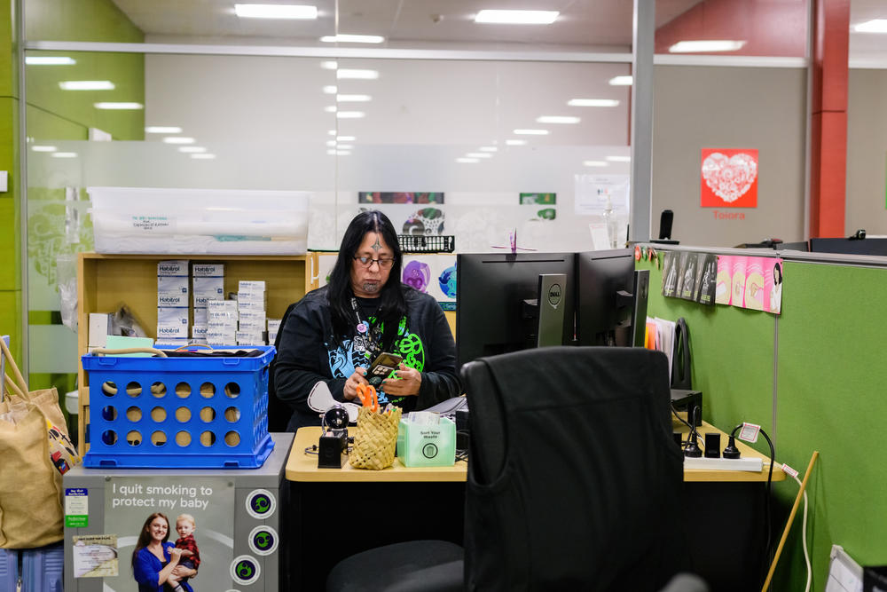 Christine Solomon, a Stop Smoking Practitioner at Te Hā – Waitaha clinic, prepares to see clients.