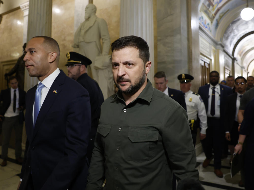 Ukrainian President Volodymyr Zelenskyy arrives in the U.S. Capitol Thursday alongside House Minority Leader Rep. Hakeem Jeffries, a Democrat from New York.