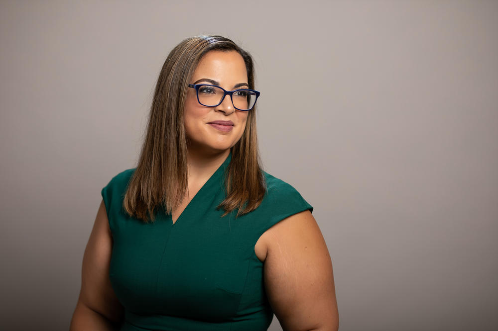 When Eunic Epstein-Ortiz ran for a Florida Senate seat last year, she says, consultants told her to pay for advertising on the website Florida Politics so she could be sure it paid attention to her bid. After she struck a deal to advertise, the site started to report on her campaign.