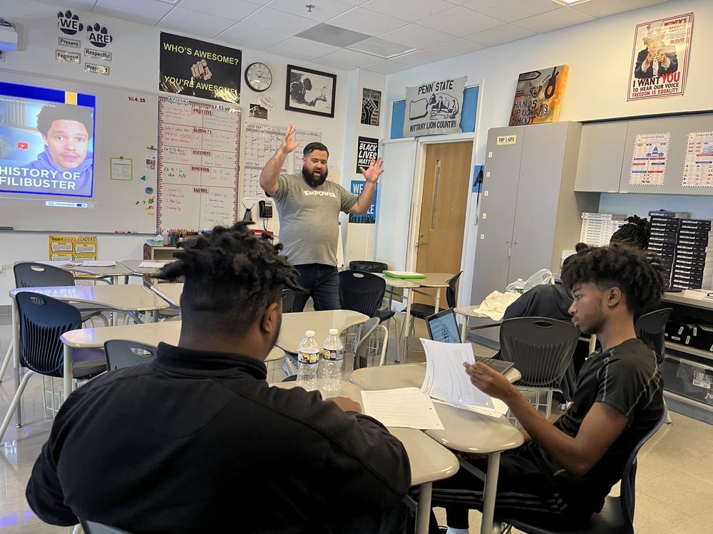 Teacher Christopher Gleditsch leads students in AP U.S. Government class at KIPP DC College Preparatory in Washington, D.C.