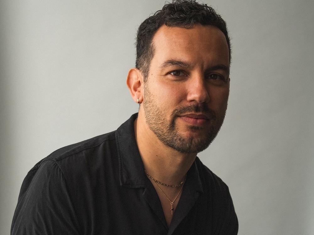 In <em>Blackouts, </em>Justin Torres plays with fact and fiction.
