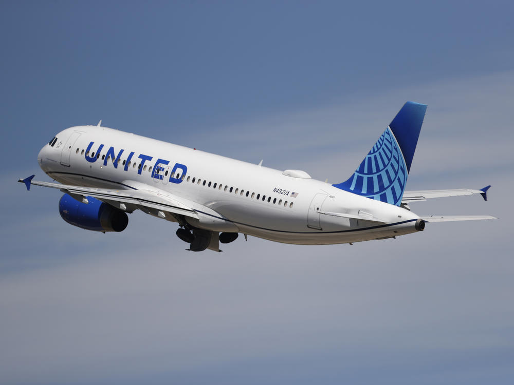 A United Airlines jetliner lifts off from a runway at Denver International Airport on June 10, 2020. United says it will start boarding passengers in economy class with window seats first starting next week in an effort to speed up boarding times.