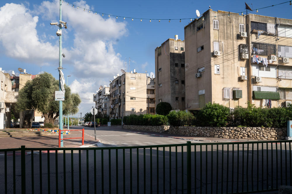 In Lod, Arabs and Jews live side by side, sometimes in the same building.
