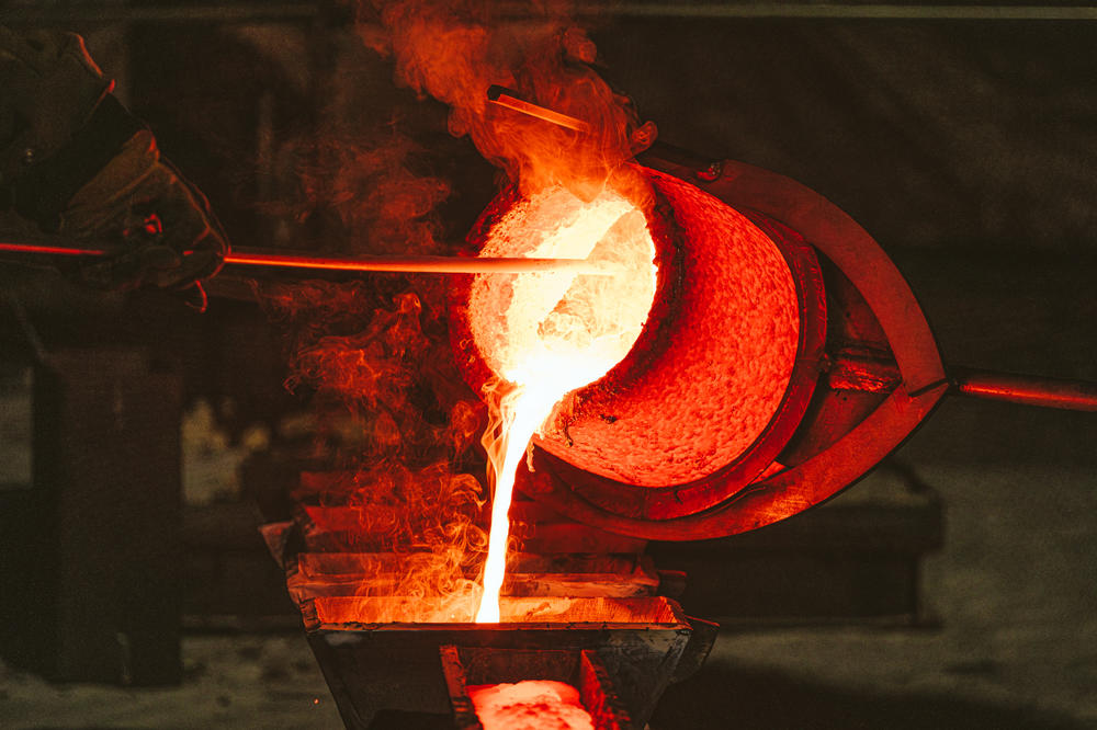 The nearly 10,000 pound Robert E. Lee Confederate statue, broken into pieces, is turned to molten bronze and poured into ingot molds.